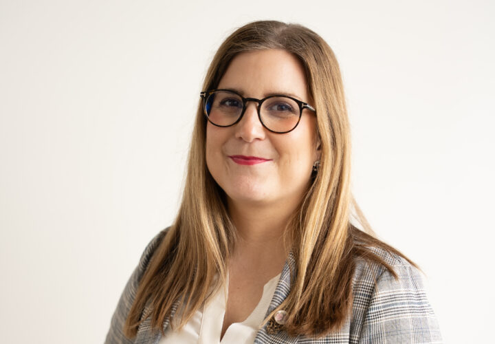 Porträttbild på Alexandra Siredal